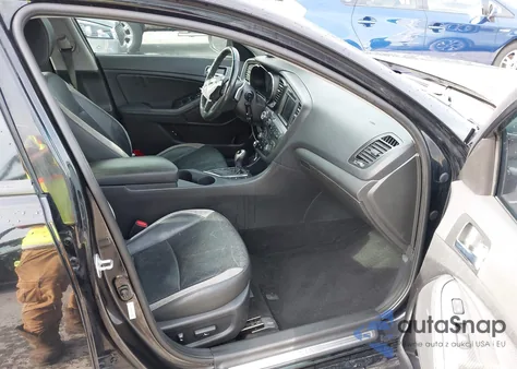 2012 Kia Optima Sx z USA, uszkodzony, nr VIN 5XXGR4A6XCG045240